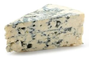 Descubriendo los secretos detrás del queso roquefort: hongos en su deliciosa historia