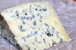 El deterioro del queso Roquefort: causas y cómo prevenirlo